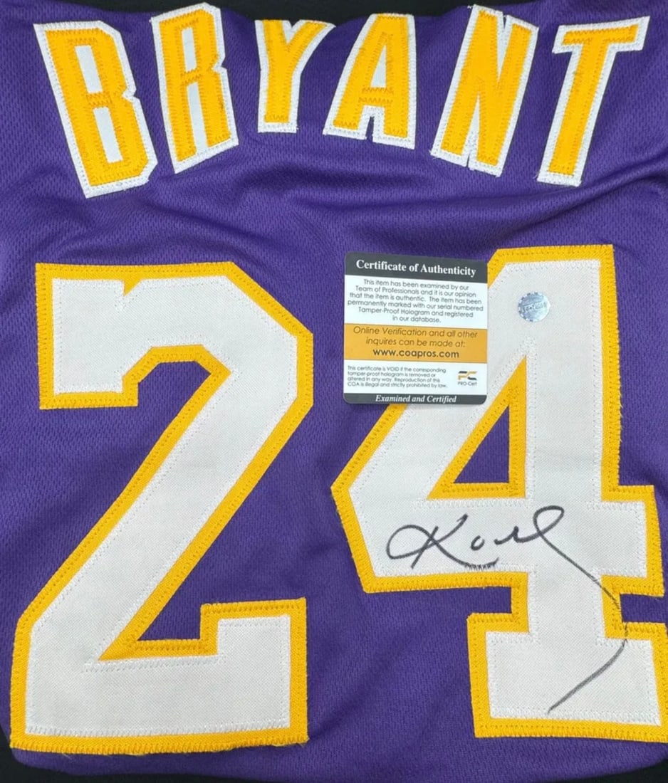 Kobe Bryant Jersey Autographed Signed COA (1 of 2)
