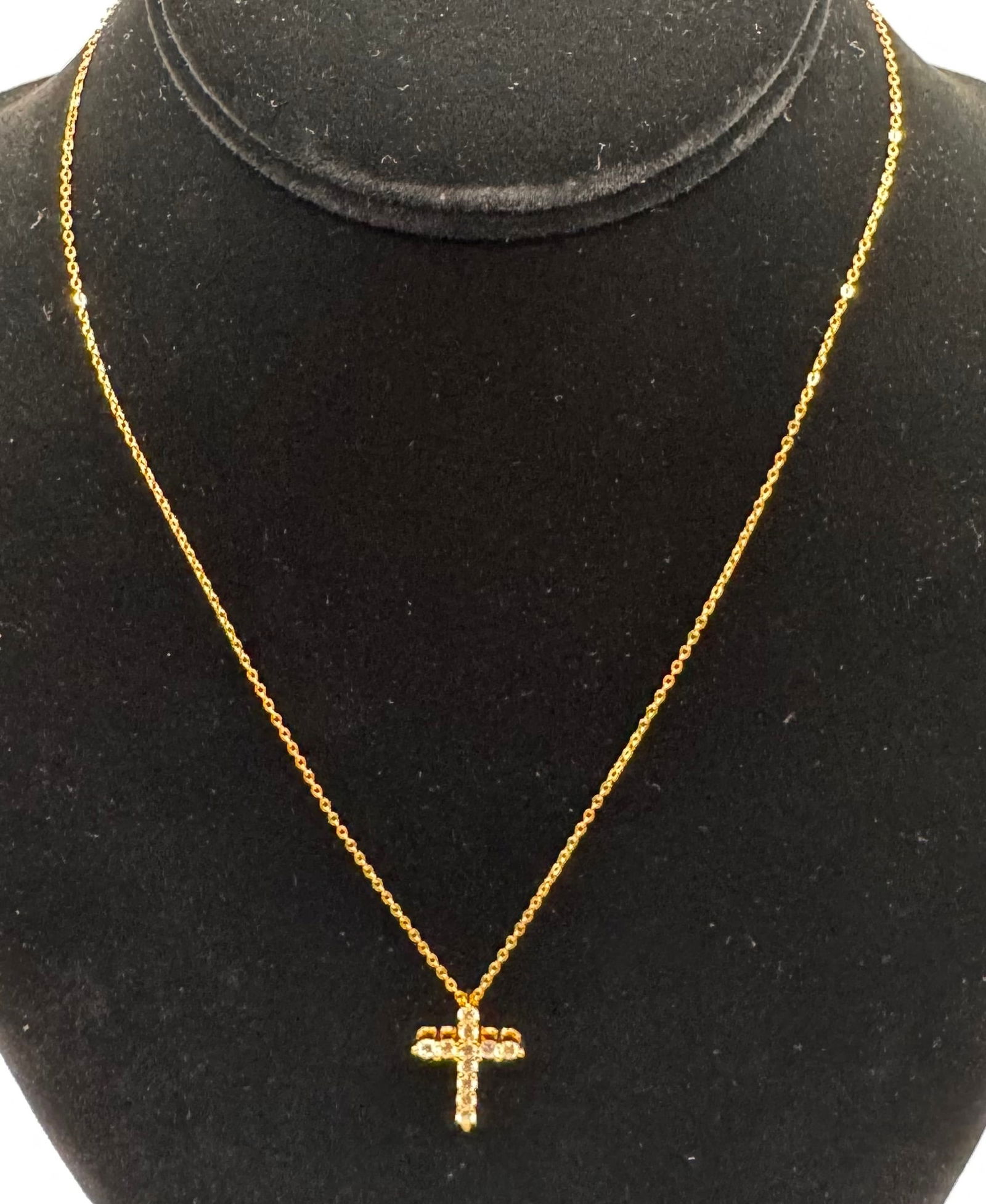 VVS Cross Necklace (1 of 3)