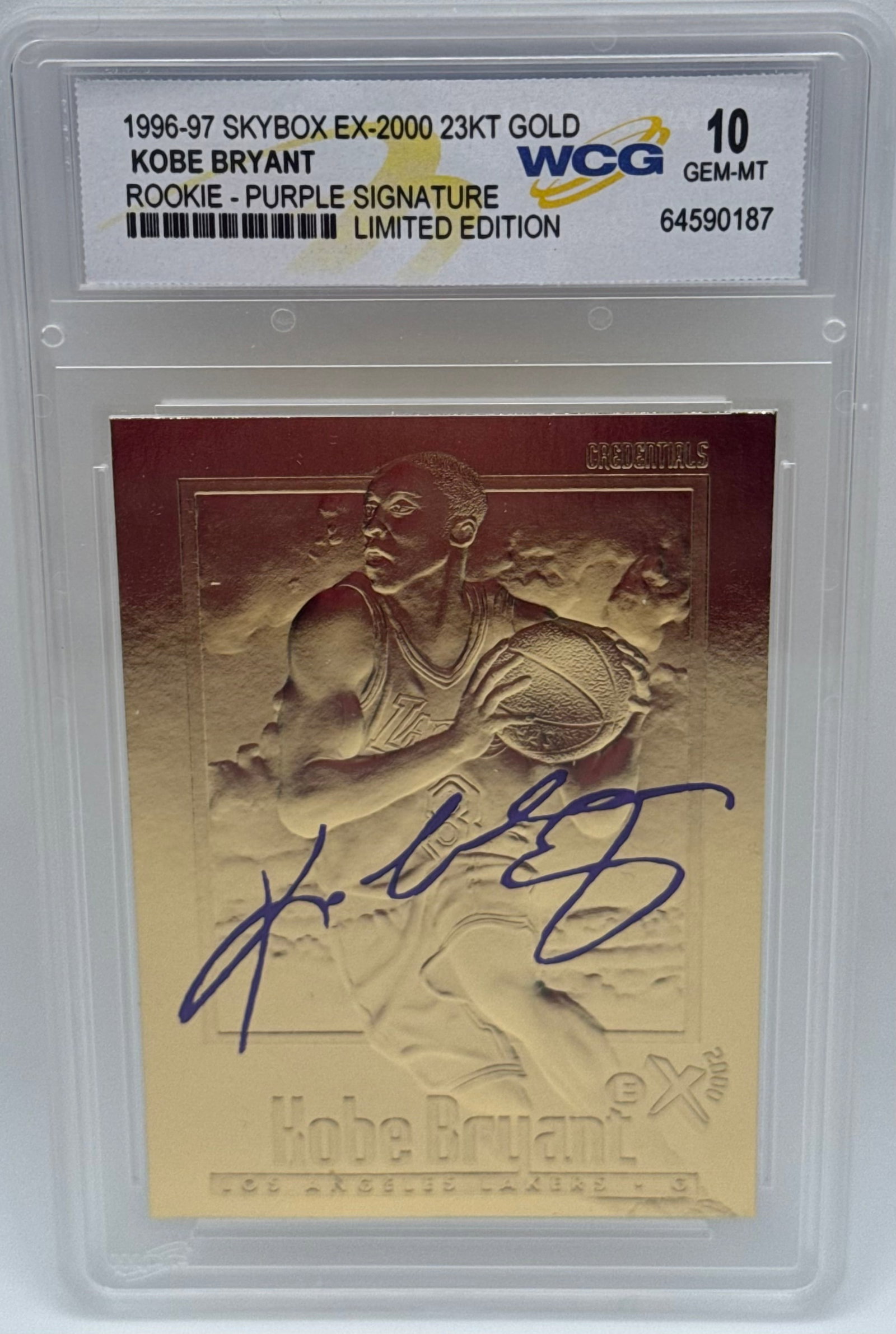 Kobe Bryant Rookie Signature Series Card: 1996 Skybox Kobe Bryant Signature Edition Rookie Basketball Card Mint 10