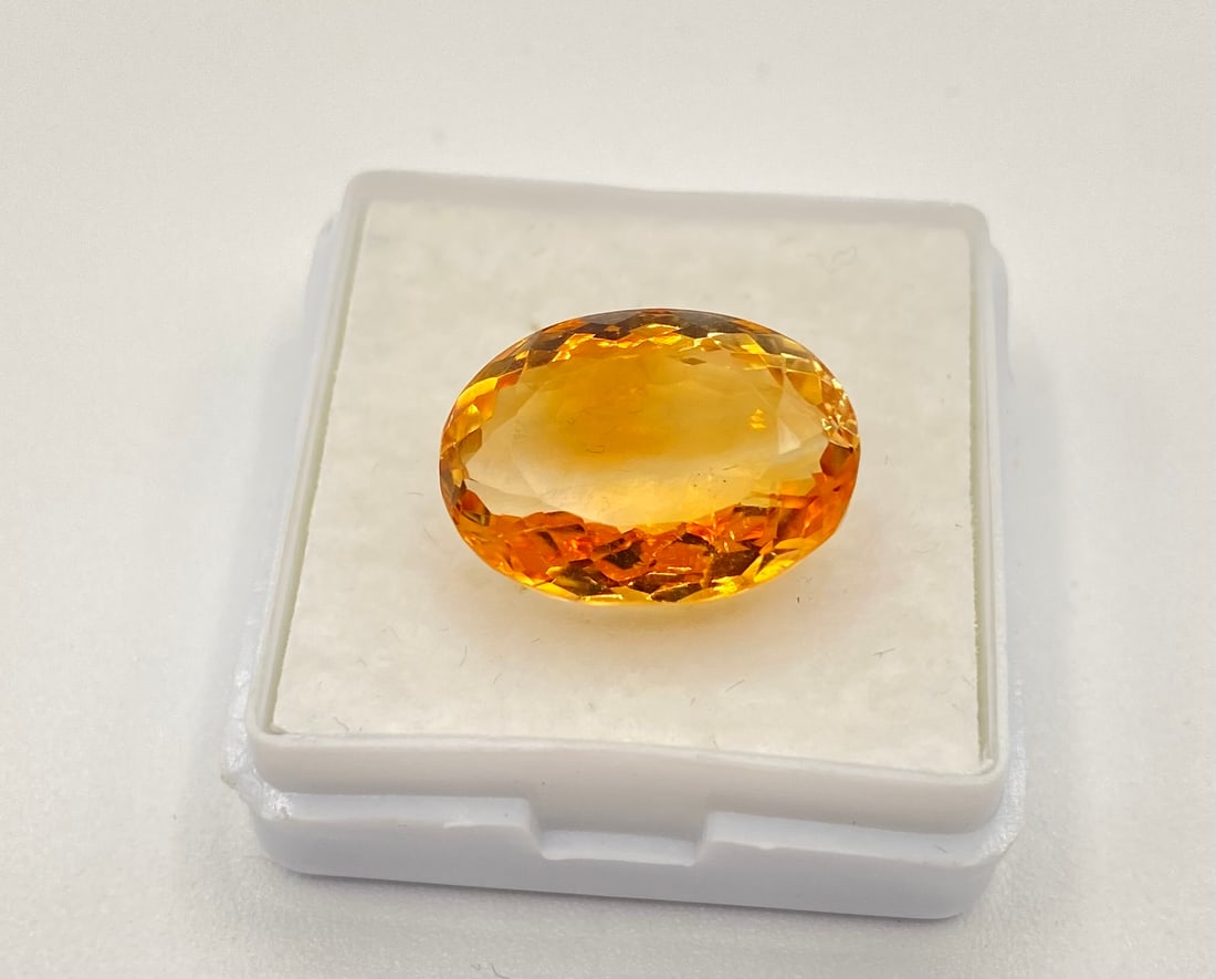 Citrine Stone 10 Carats: Natural citrine 10 carats