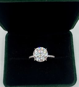 5 Carats VVS Ring