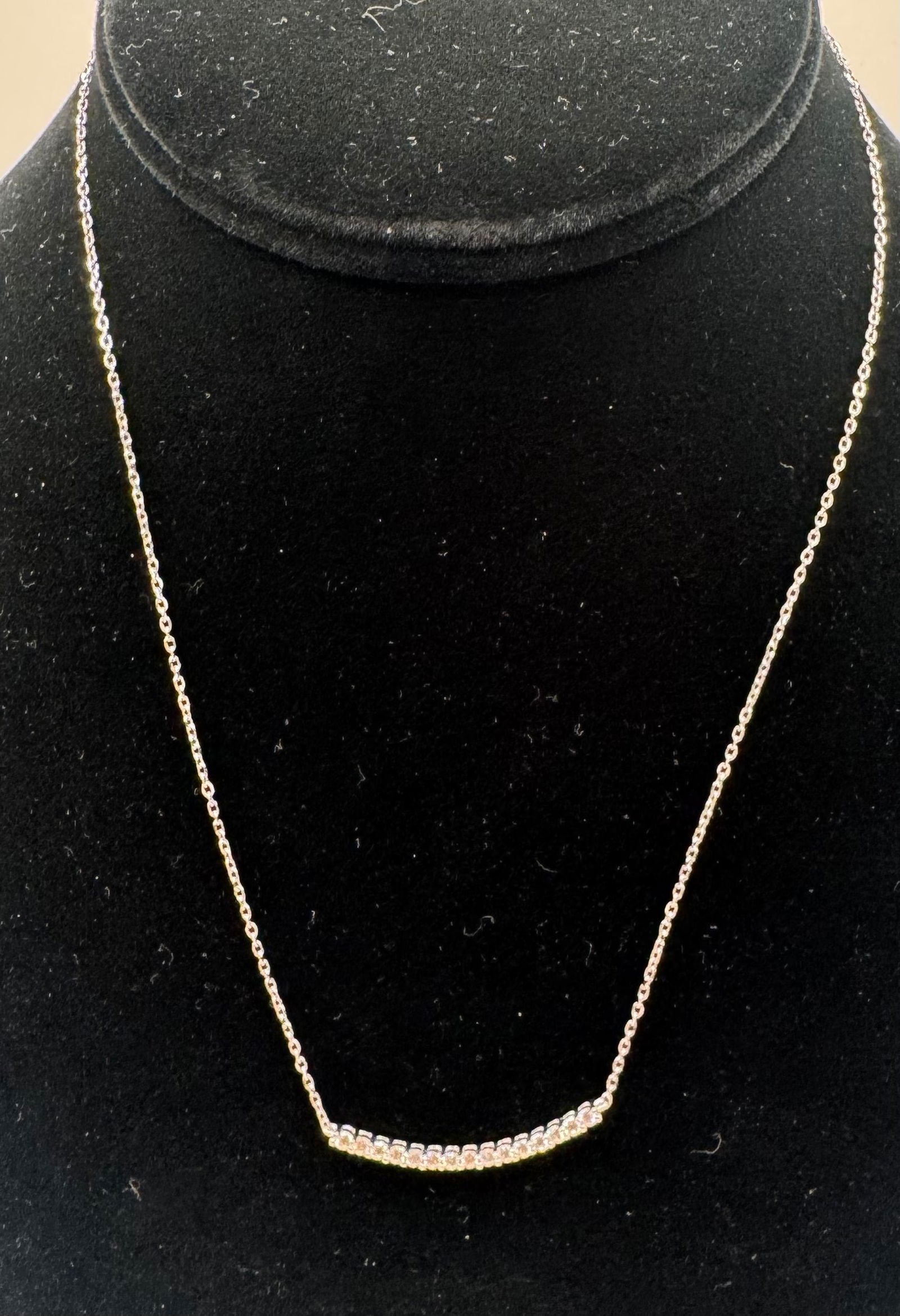 VVS Necklace (1 of 3)