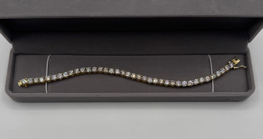 Tennis VVS Bracelet 8 Inches