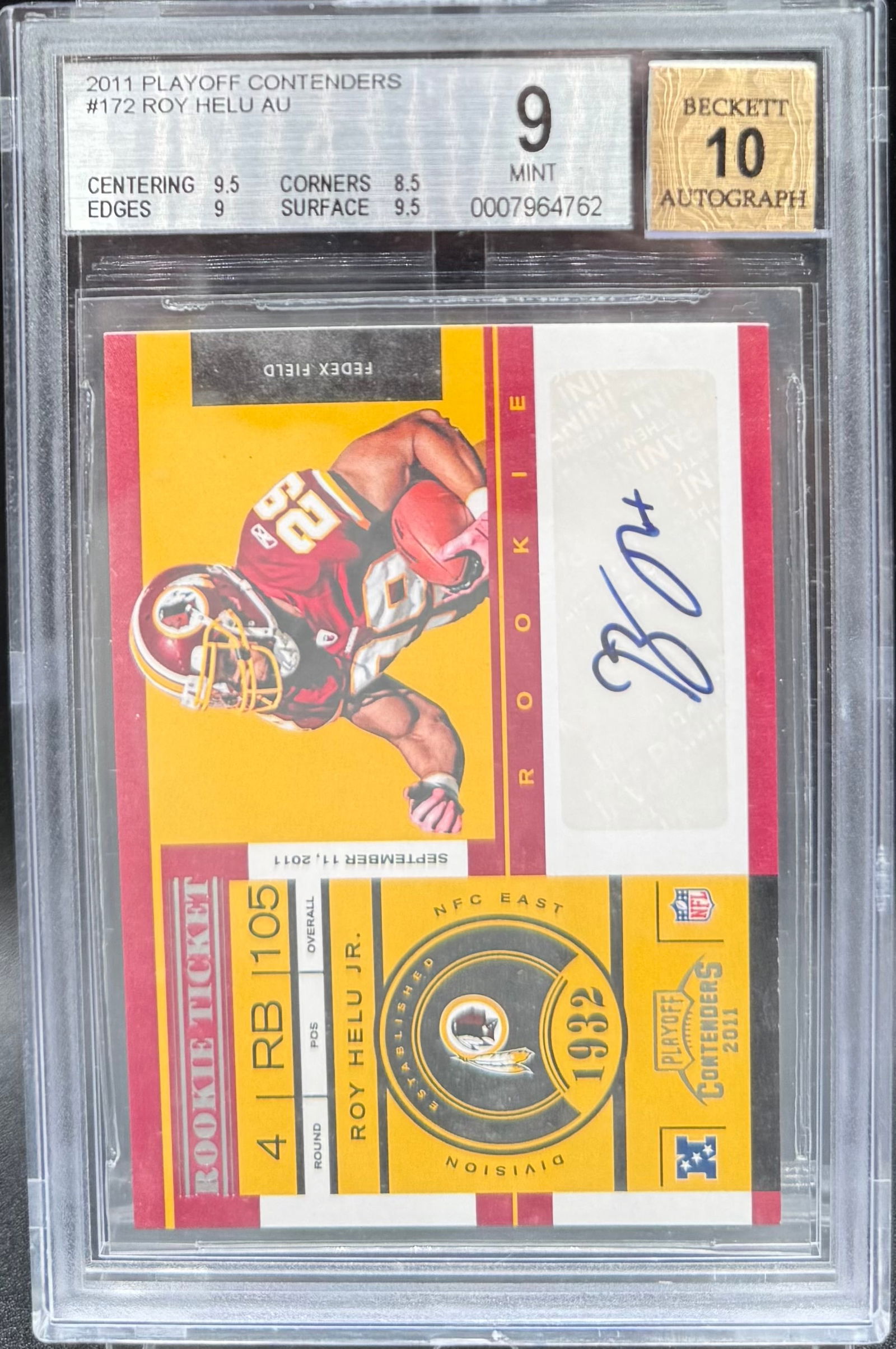 2011 Contender Roy Helu Auto (1 of 2)