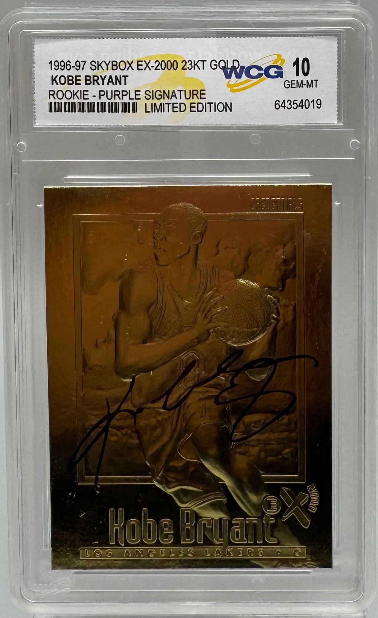 Kobe Bryant Rookie Signature Edition: Kobe Bryant Rookie Signature Edition basketball Card Mint 10