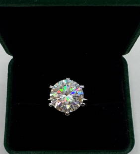 VVS Ring 10 Carats: 18k White Gold Plated On sterling Silver Moissanite VVS1 Stone Ring Color: D