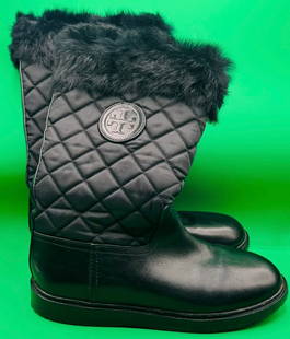 Tory Burch Boots: Pre Owned Tory Burch Boots . Size 11 M 