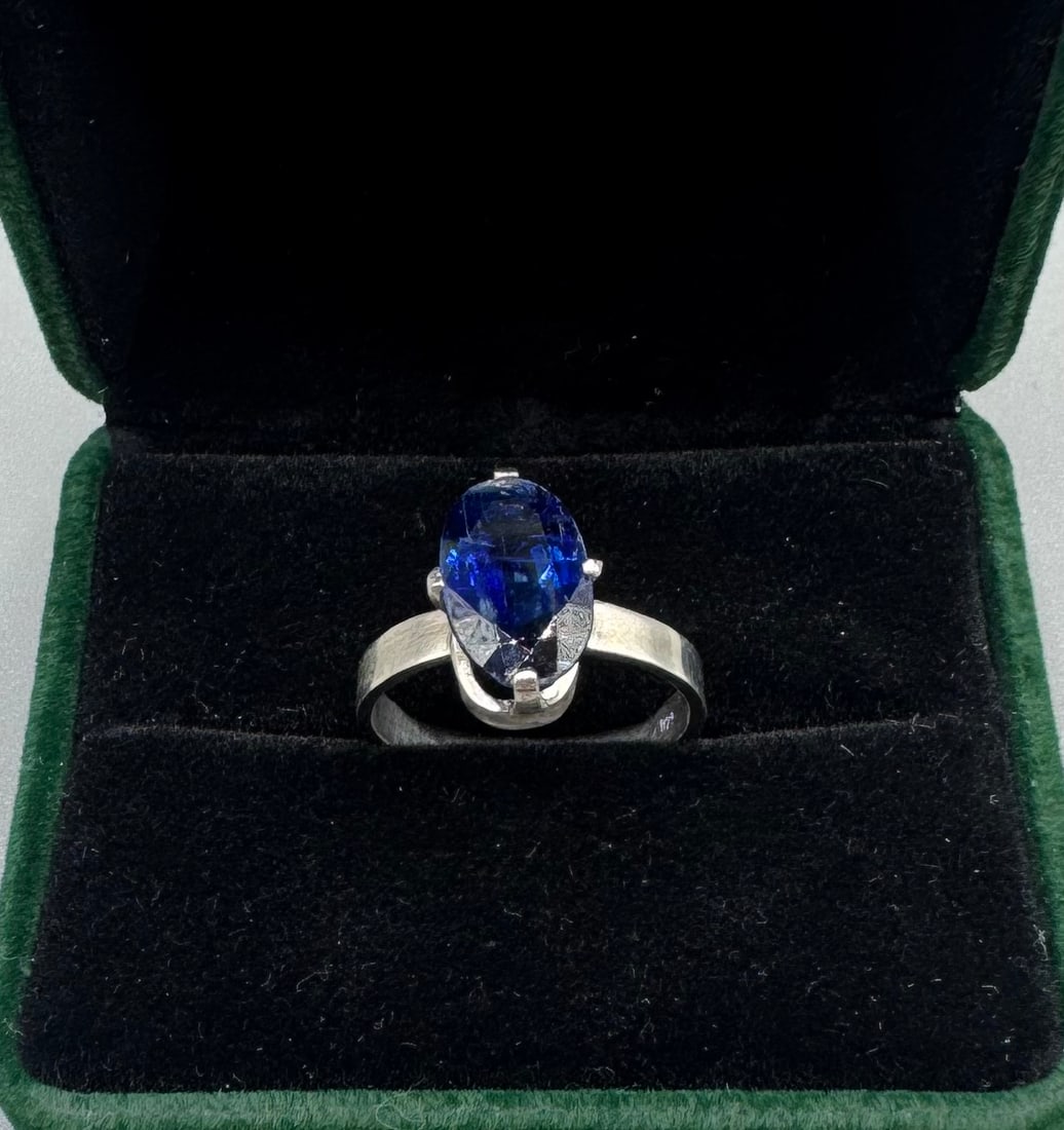 Kyanite Silver Ring (1 of 3)