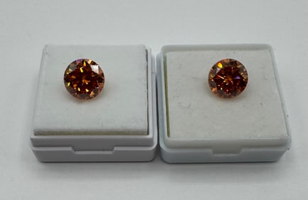 (2) Two Sweet Orange VVS Stones