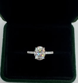Oval Shape 2 Carats VVS Ring