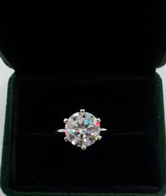 5 Carats VVS Ring