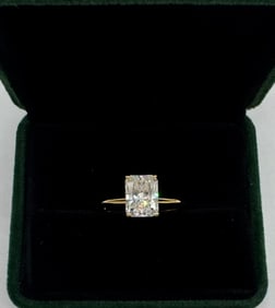Radiant 3 Carats VVS Ring