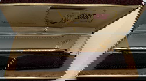 Vintage Cross 1/20 14K Gold Filled Pen With case and and accessories