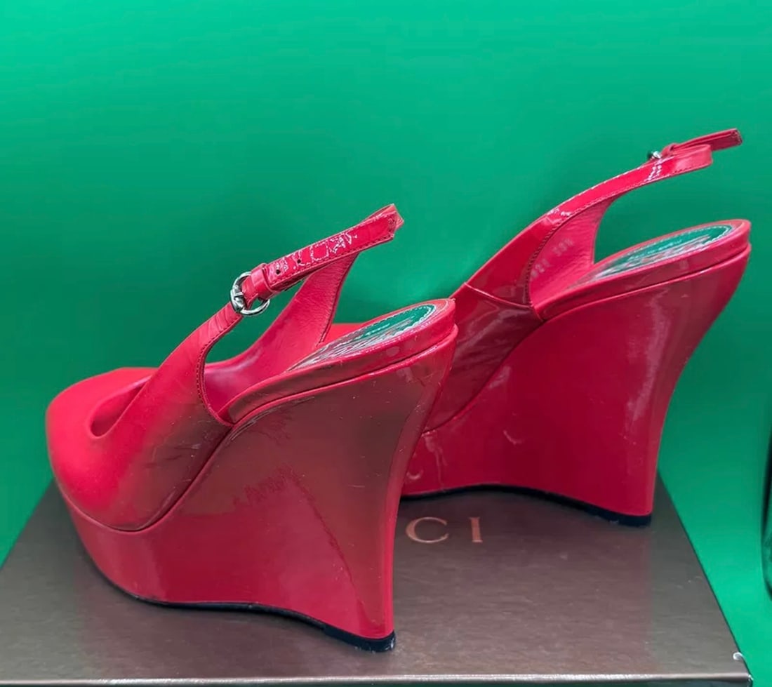 Gucci Red Leather - 3