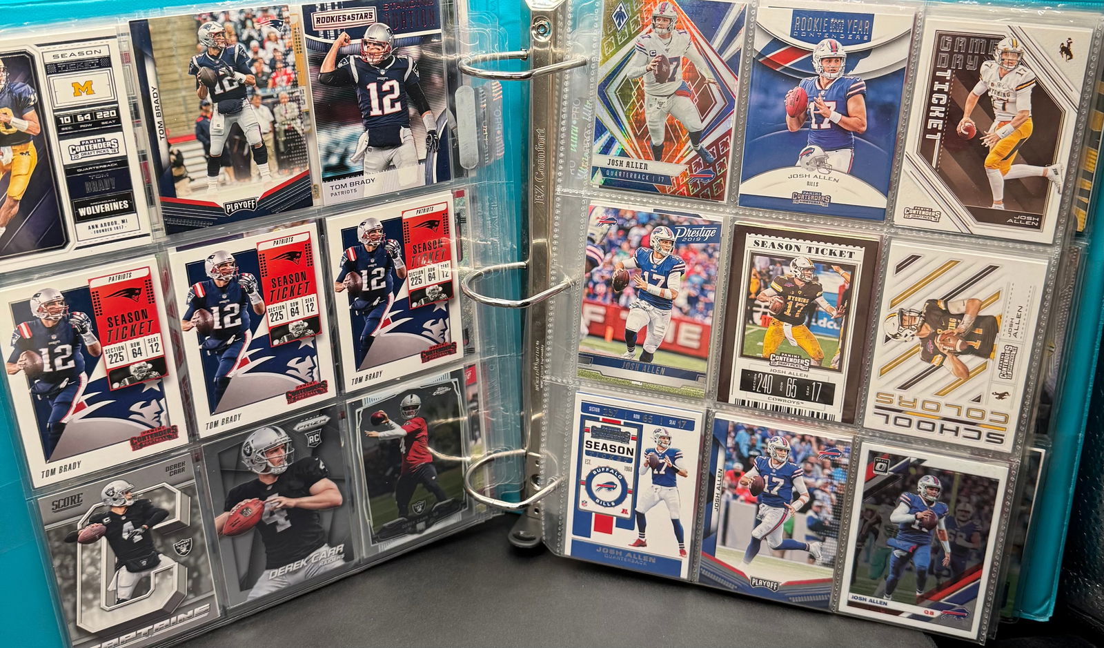 Tom Brady, Mahomes, Josh Allen, Lamar Jackson Binder - 4