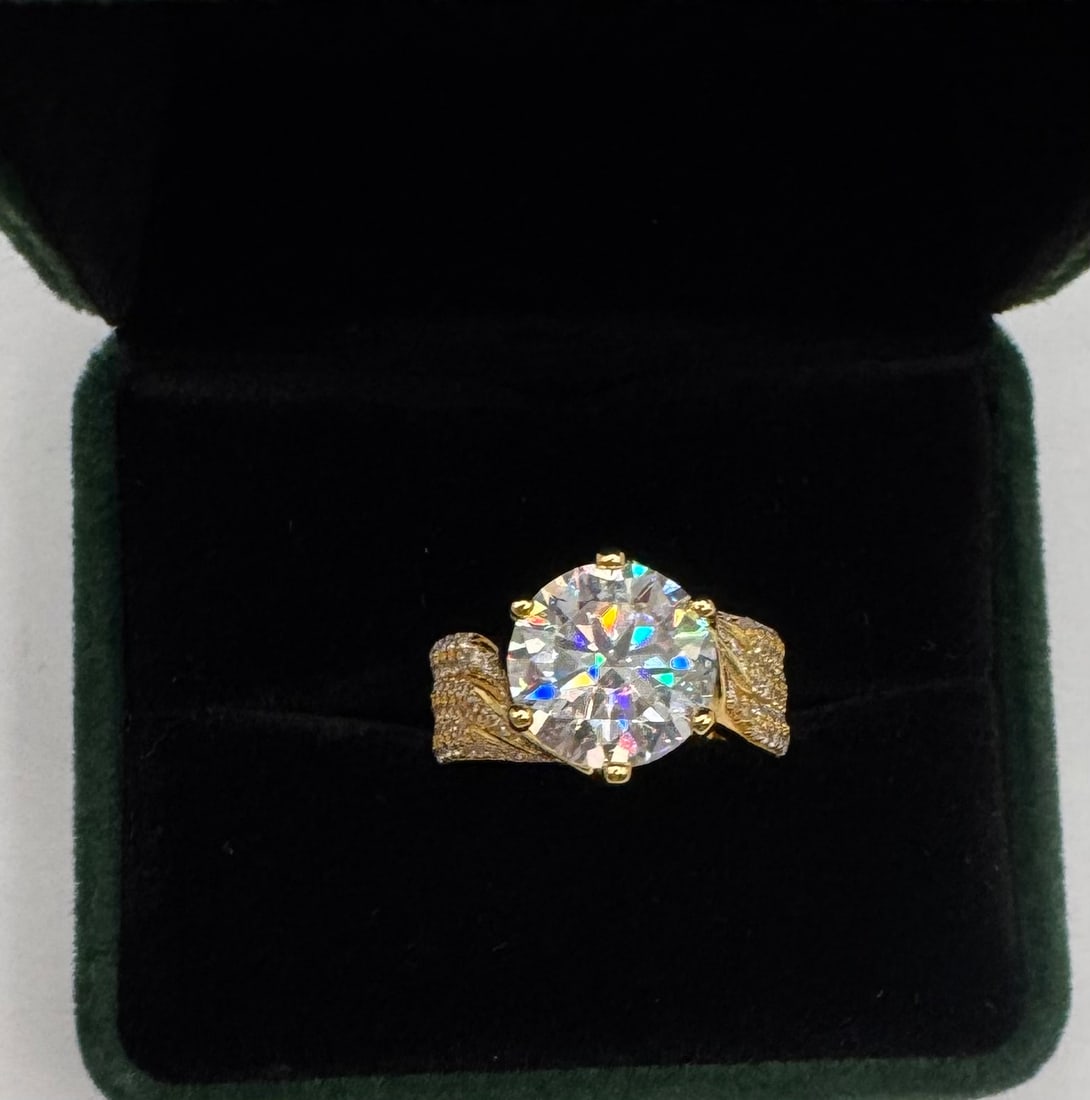 5 Carats Moissanite Ring - 2
