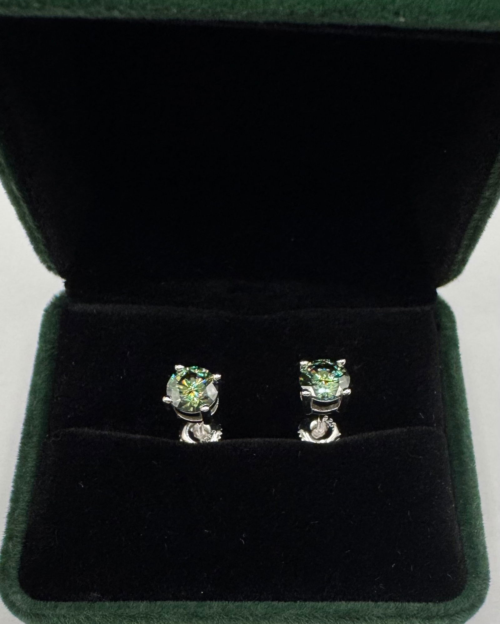 Pair Of Green Moissanite Earrings - 2
