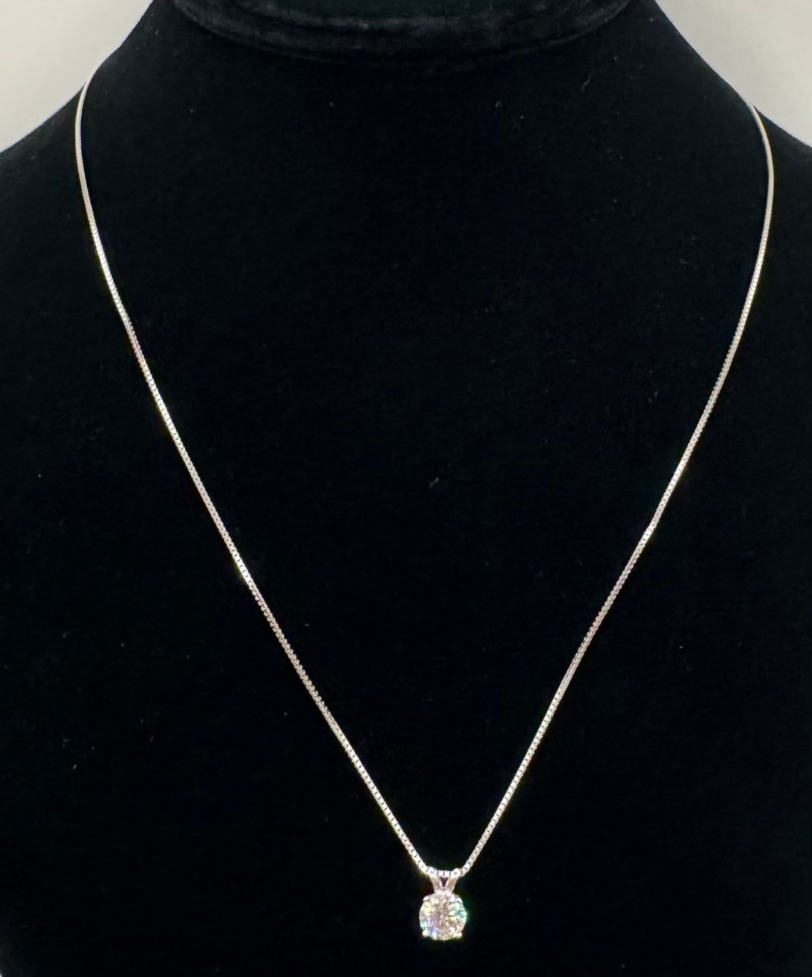 Necklace Moissanite - 2