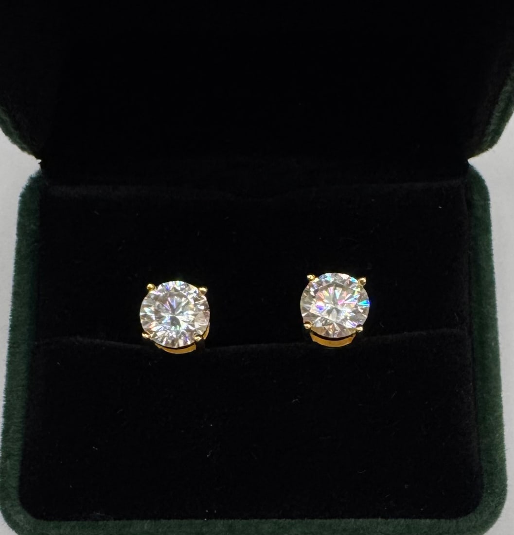 2 Carats VVS Earrings - 4