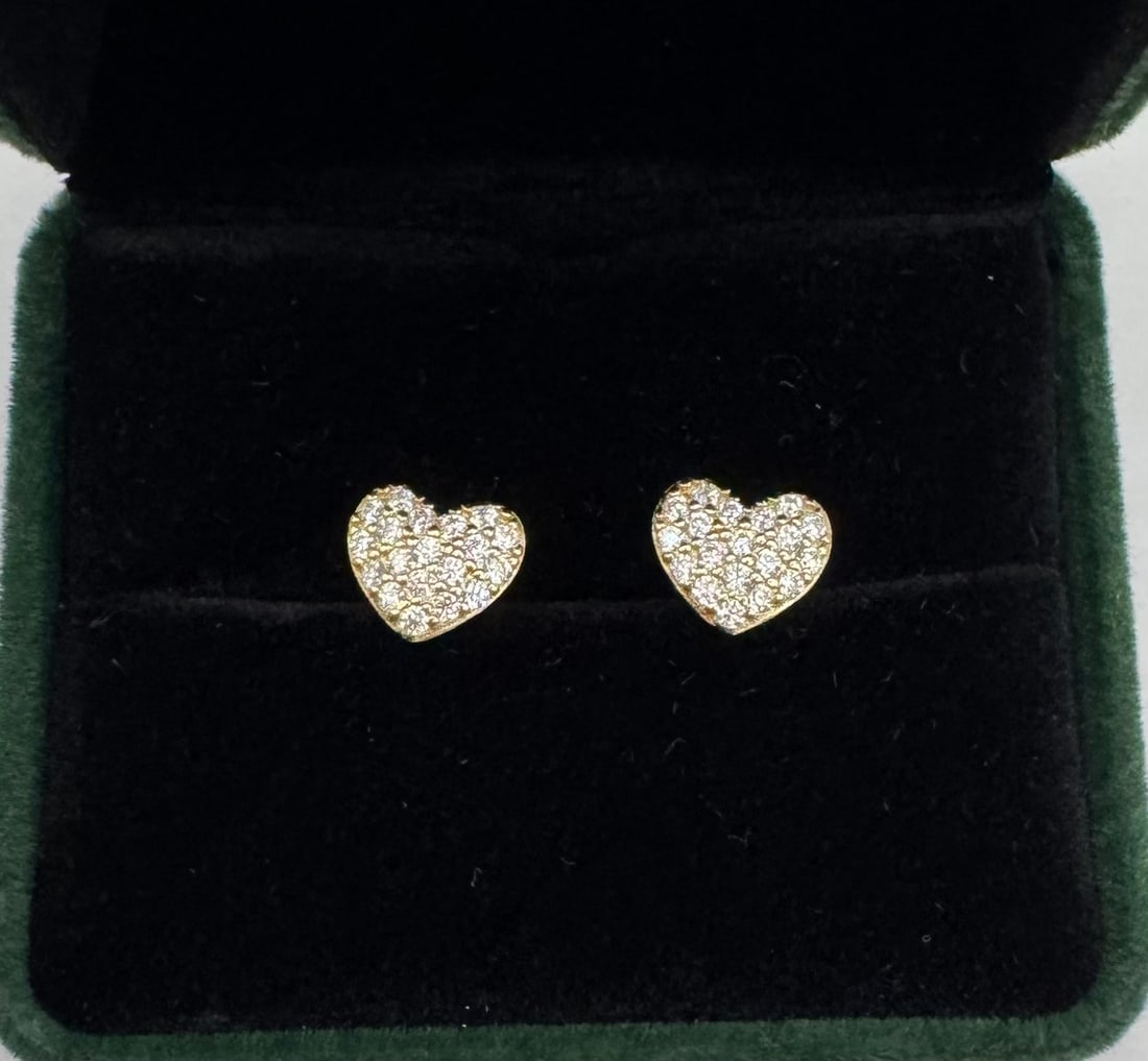 Heart Shape VVS Earrings - 3