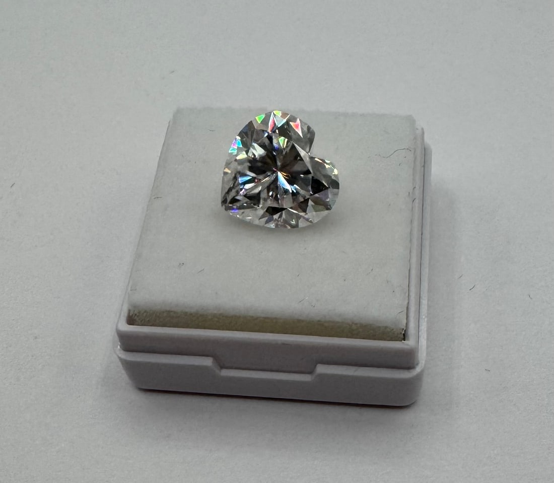 Heart Shape VVS Stone - 3
