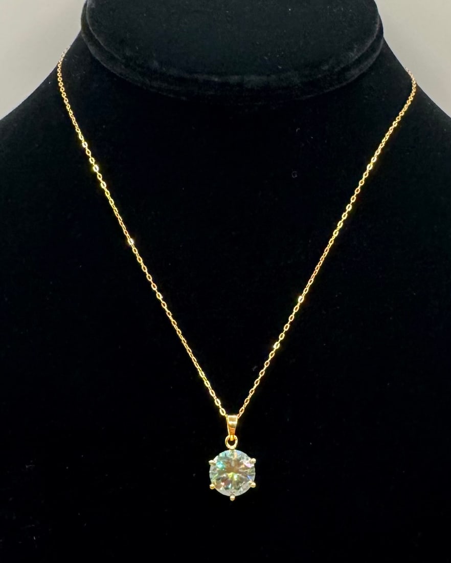 5 Carats Green VVS Necklace - 2
