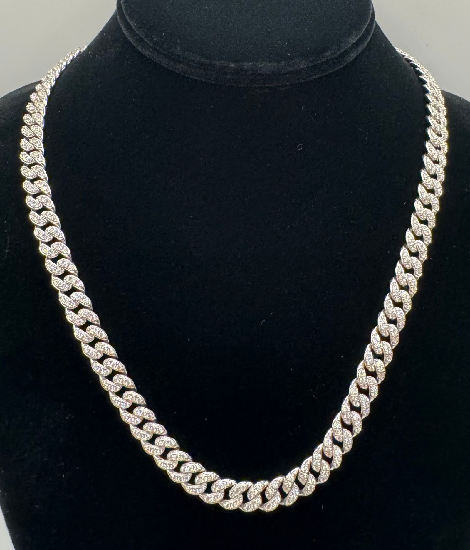 Cuban Chain Link VVS Necklace - 3