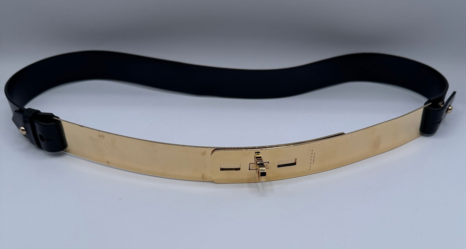 Burberry Gold Belt: Burberry Gold Belt . Length adjusted approx sizes: 28,29 and 30 inches 