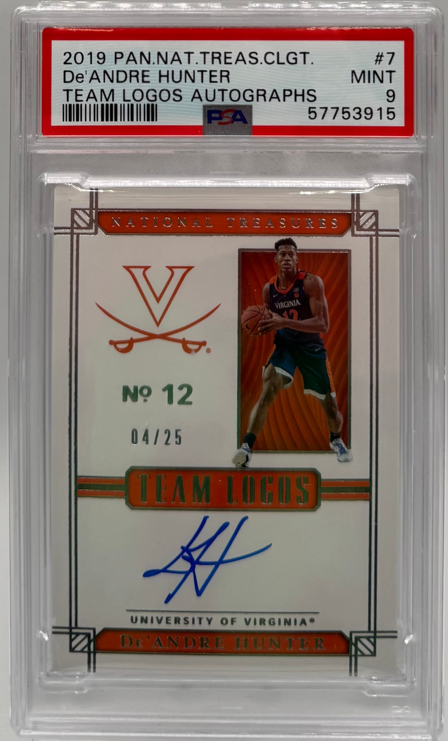 2019 National Treasures De’Andre Hunter Team Logo Patch Auto /25 – PSA 9 Mint: High-end rookie card from the pinnacle of the hobby, National Treasures. Features an authentic team logo patch and an on-card autograph. Serial numbered #/25, making this an extremely rare piece. Grad