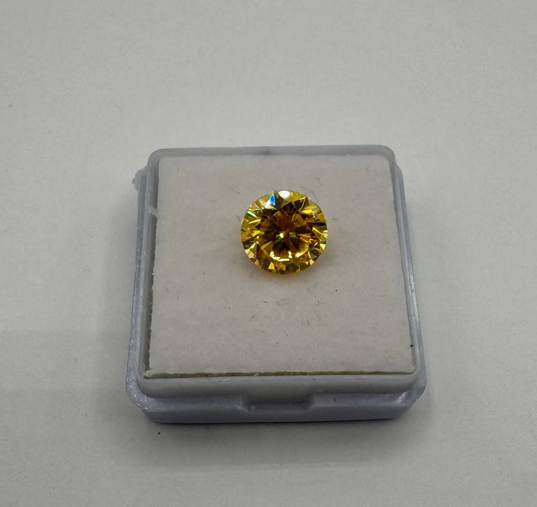 Brilliant Round Cut 1.00ct+ Vivid Canary Yellow Moissanite - Diamond Tester Positive (1 of 3)