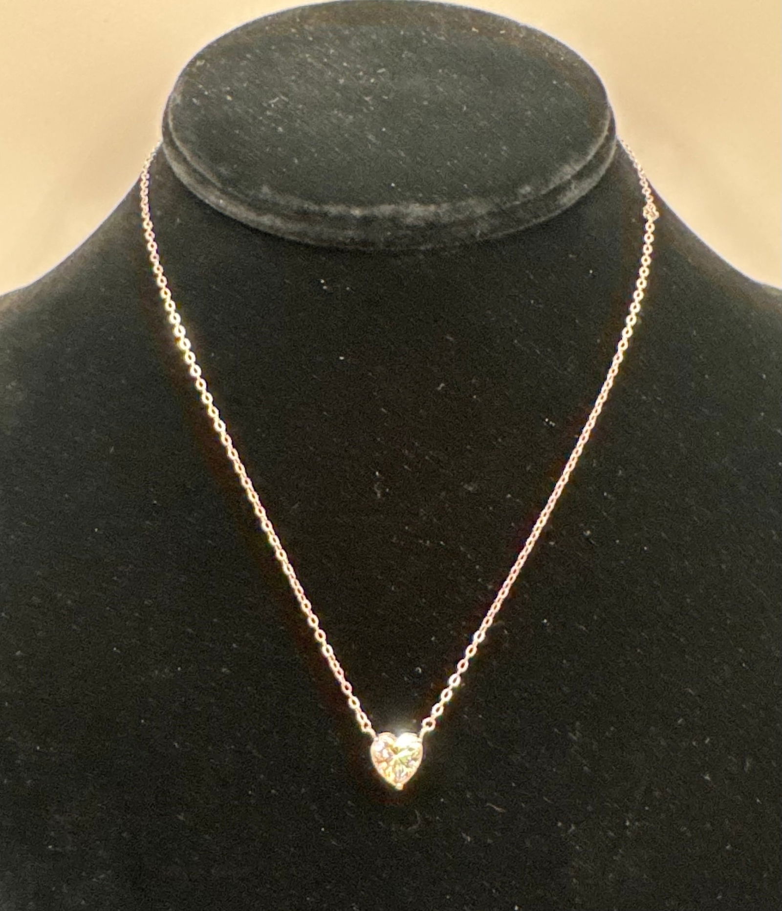 2.00 CT Heart Shape Moissanite Pendant Necklace - GRA Certified (1 of 2)