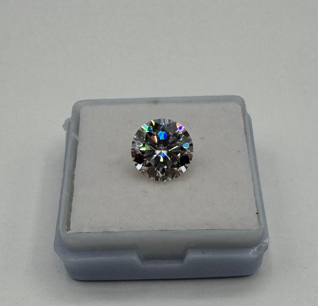 3.00 CT Moissanite Loose Stone - Rare D Color - VVS1 - Passes Diamond Tester - 2