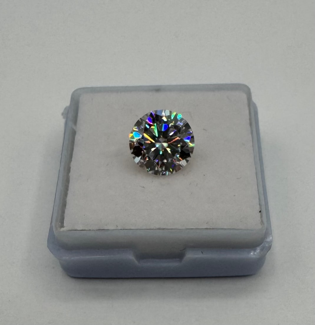 3.00 CT Moissanite Loose Stone - Rare D Color - VVS1 - Passes Diamond Tester - 3