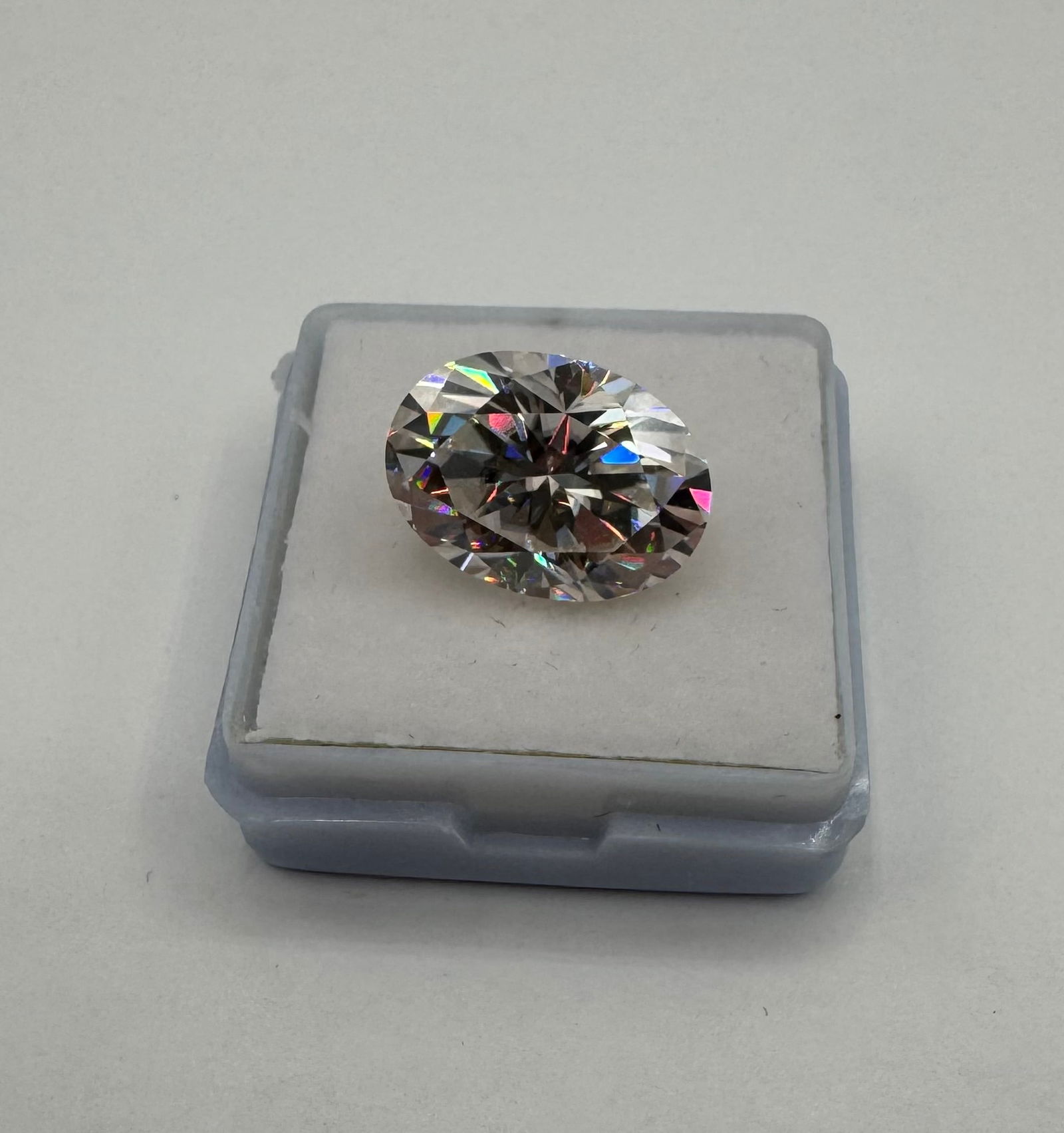 10 CT Oval Master-Cut Moissanite - Unbelievable Fire - Tester Proven Gemstone (1 of 3)