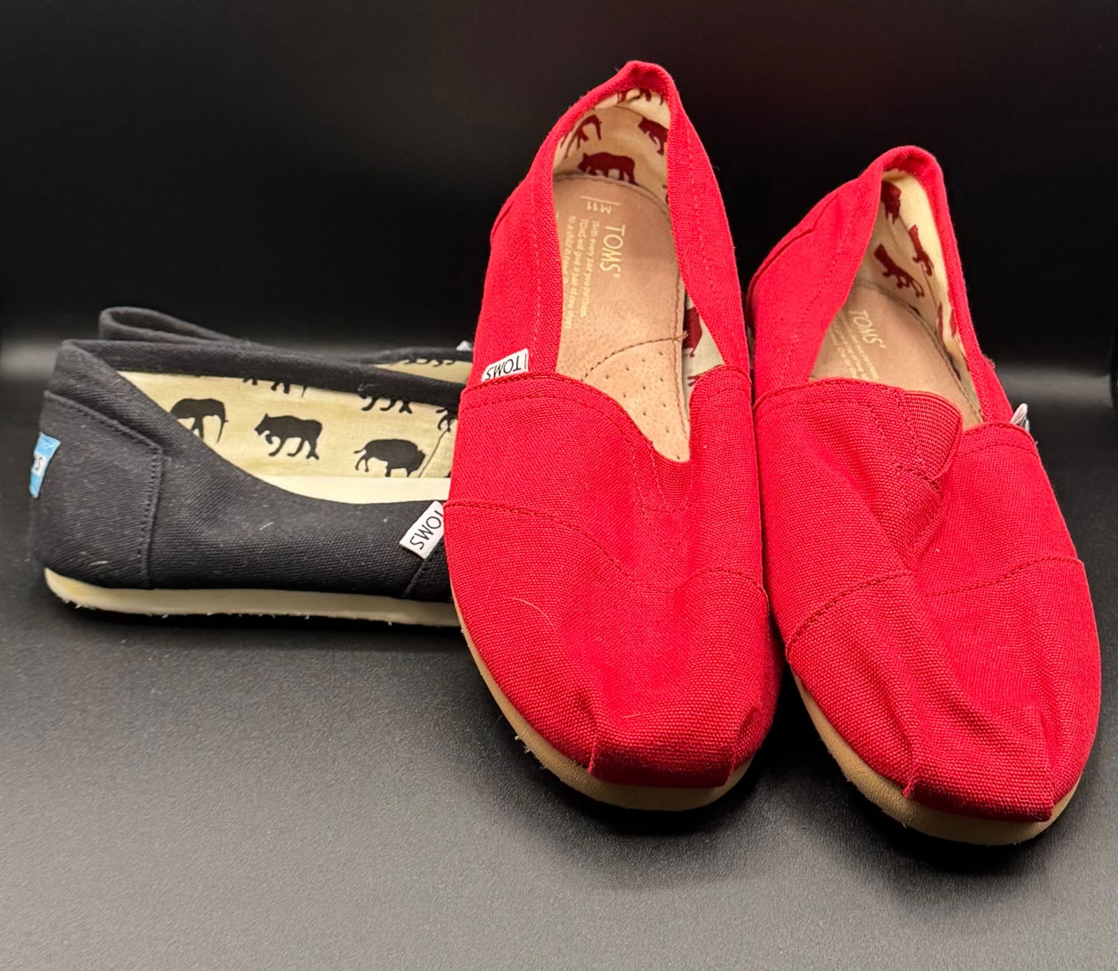 Lot of 2 Pairs TOMS Classic Canvas Alpargatas - Red & Black - Men's Size 11 - 2