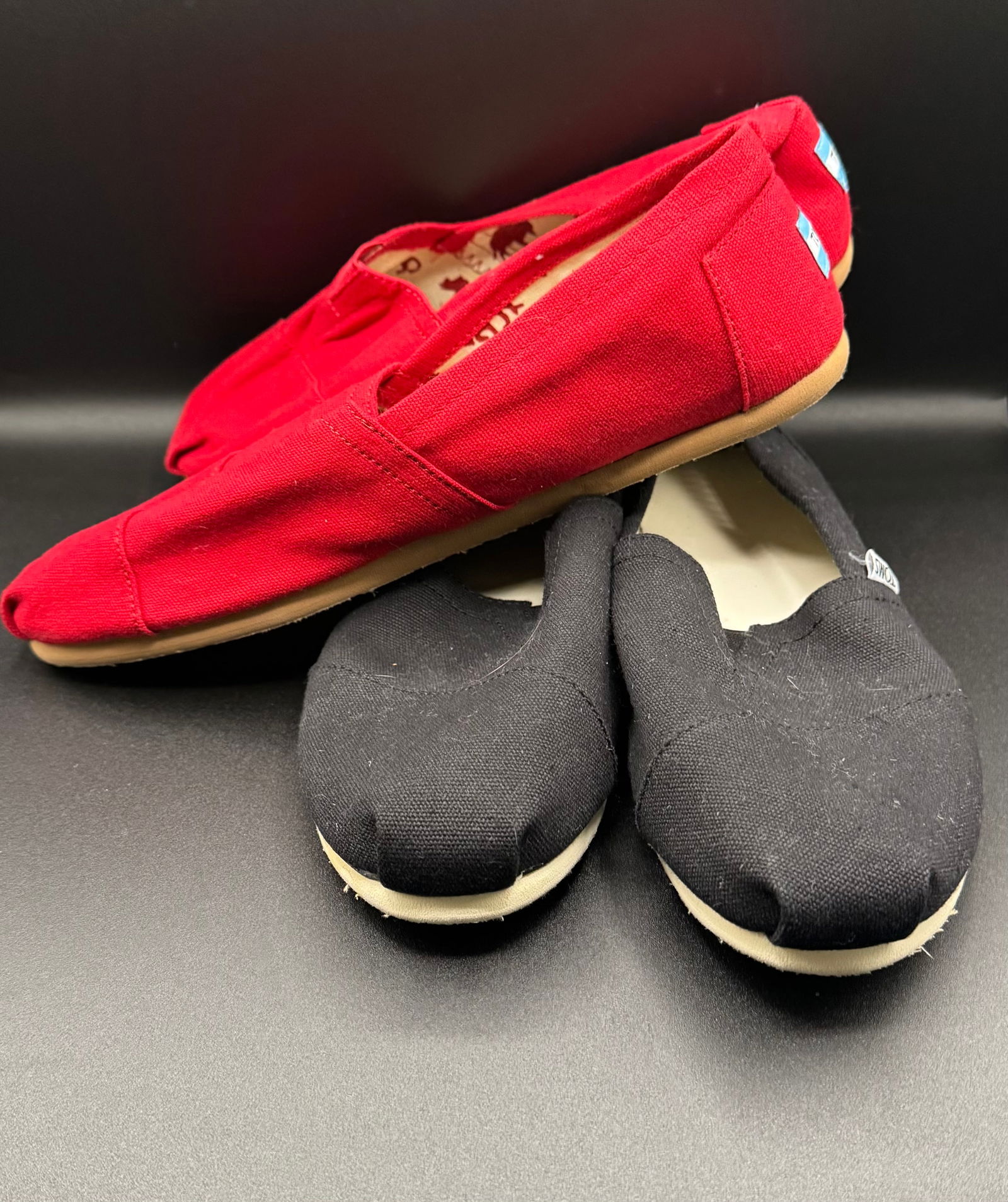 Lot of 2 Pairs TOMS Classic Canvas Alpargatas - Red & Black - Men's Size 11 - 3