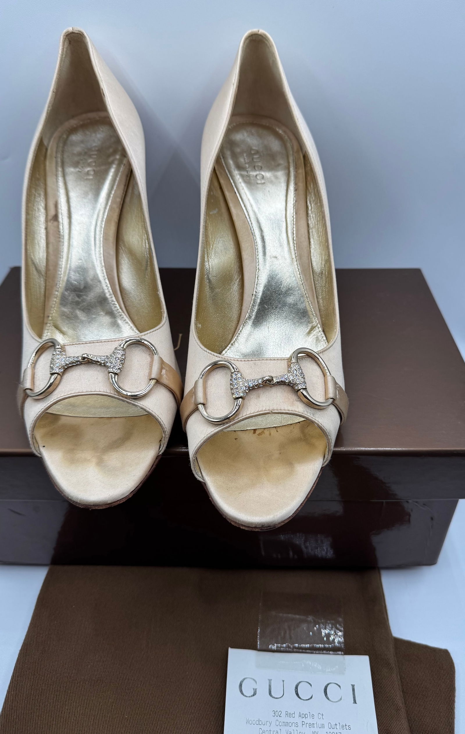 Gucci Champagne Satin Peep-Toe Horsebit Pumps - 3