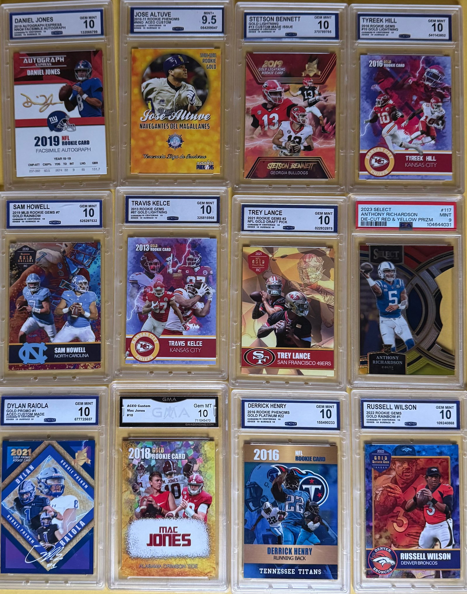 12-Card Graded Lot - Travis Kelce, Tyreek Hill, Anthony Richardson Select Prizm (1 of 1)