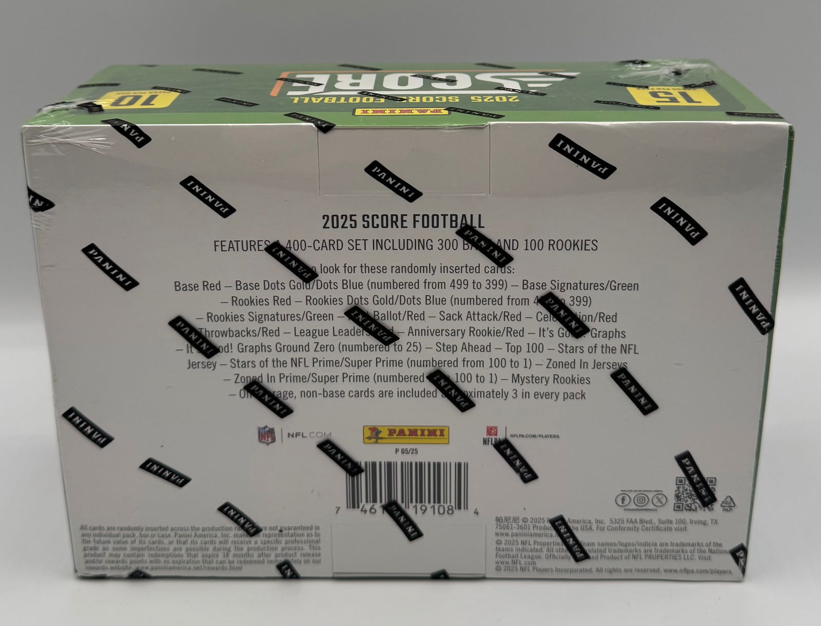 2025 Panini Score NFL Football Mega Box - 150 Cards - 2