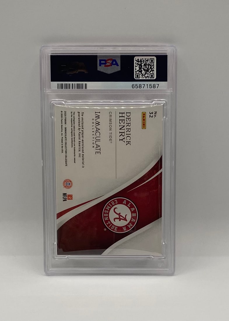 2020 Panini Immaculate Derrick Henry Jumbo Patch Green Parallel #4/75 - PSA 8 - 2