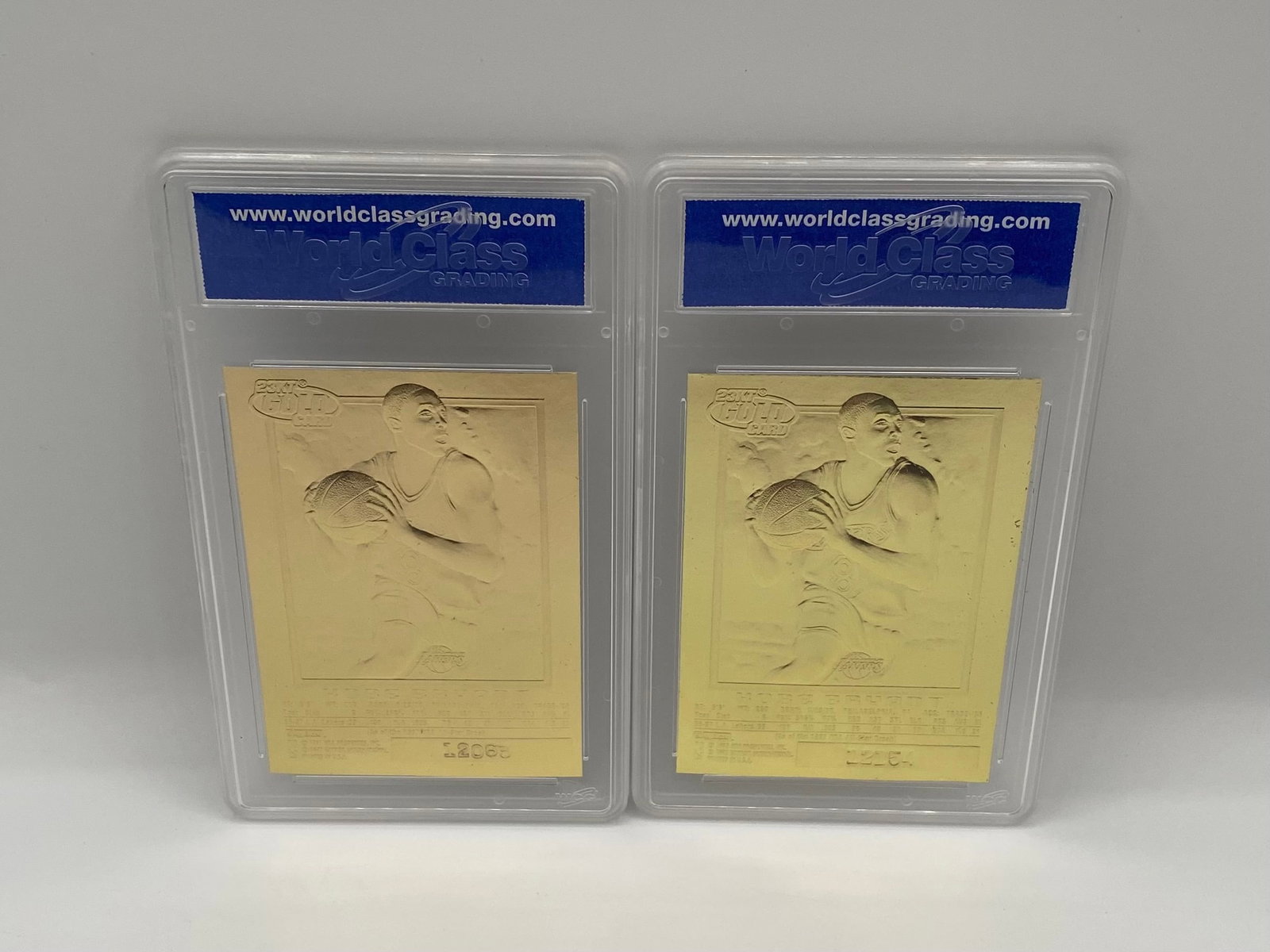 1996-97 SkyBox EX-2000 Kobe Bryant Limited Edition Gold Lot - 2