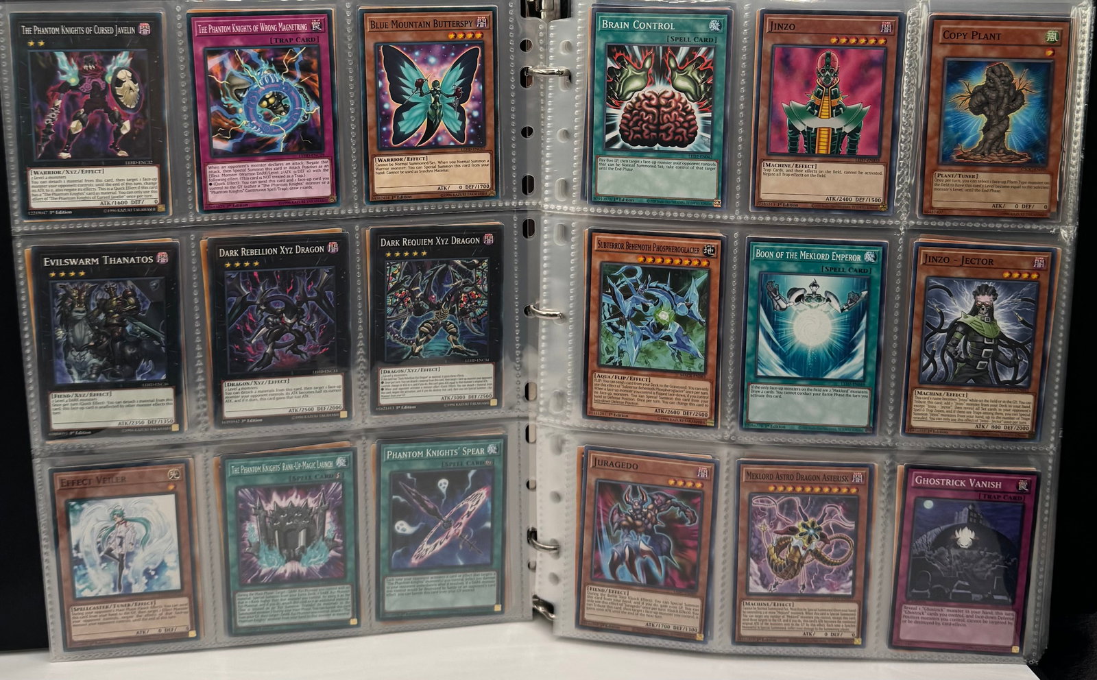 Yu Gi Oh Trading Cards Binder 600+ Cards - 4