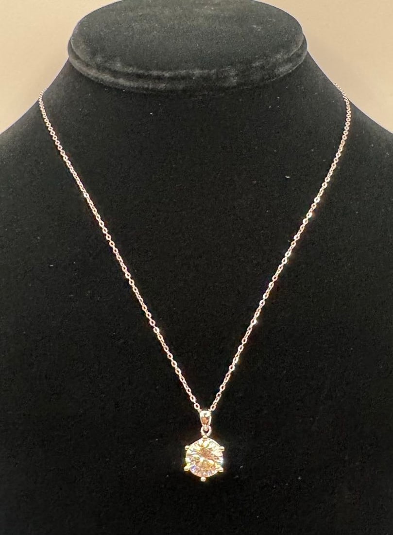 4.00ct Round Brilliant Cut Moissanite Pendant Necklace - 2