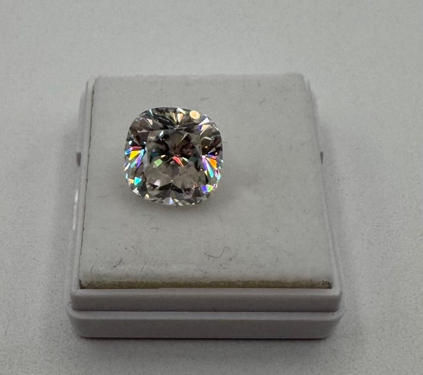 5.00ct Cushion Modified Brilliant Cut Moissanite - Color D w/ GRA Certificate - 2