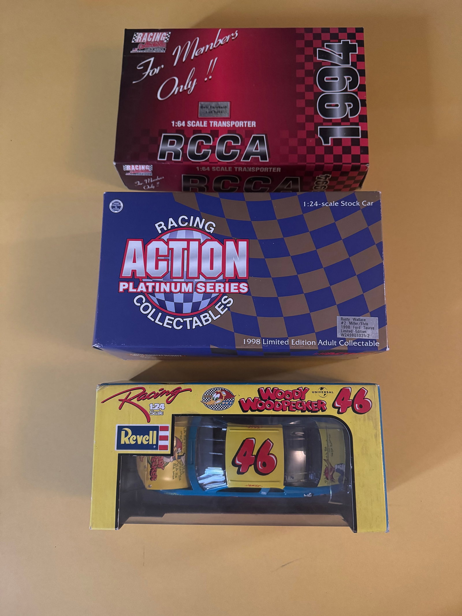 NASCAR Die-Cast Cars: Revell 1:24 Woody Woodpecker, Action 1:24 Rusty Wallace, RCCA 1:64 Transporter: Vintage NASCAR Die-Cast Cars: Revell 1:24 Woody Woodpecker, Action 1:24 Rusty Wallace, RCCA 1:64 Transporter