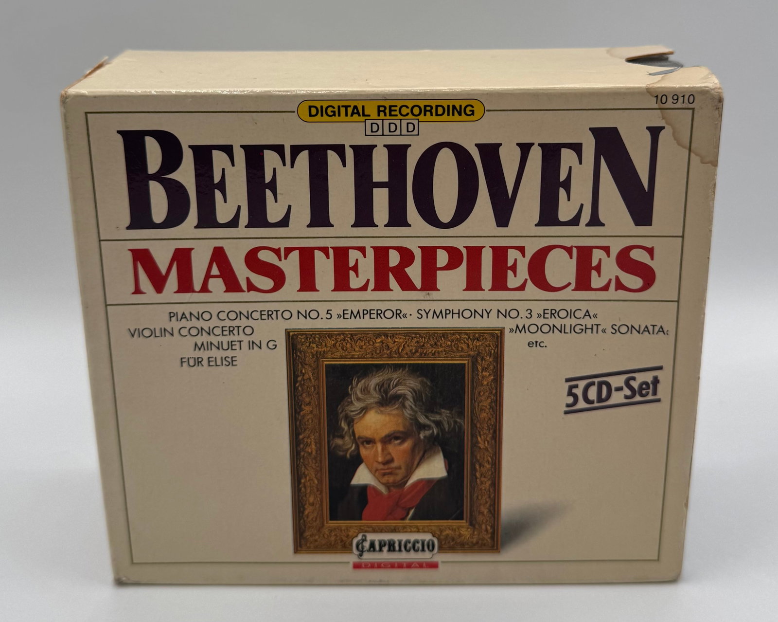 Beethoven Masterpieces 5-CD Box Set - Capriccio Digital (1989, West Germany): An vintage 5-CD box set titled "Beethoven Masterpieces," released in 1989 by the renowned classical label Capriccio Digital (Catalog No. 10 910). This set features all-digital recordings (DDD) and