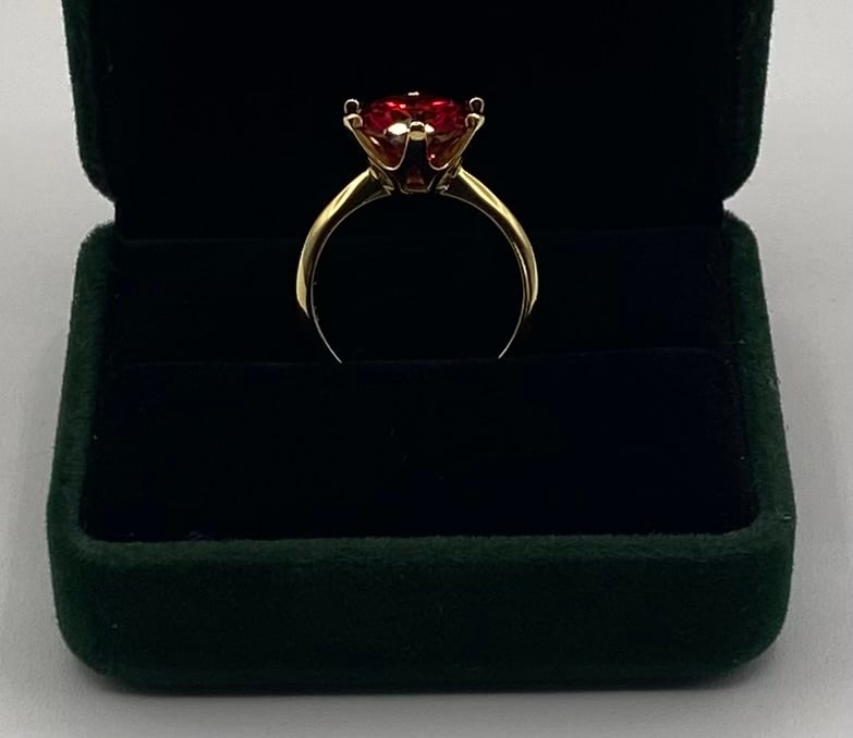 5.00 Ct Round Brilliant Cut Red Moissanite Solitaire Ring - 2
