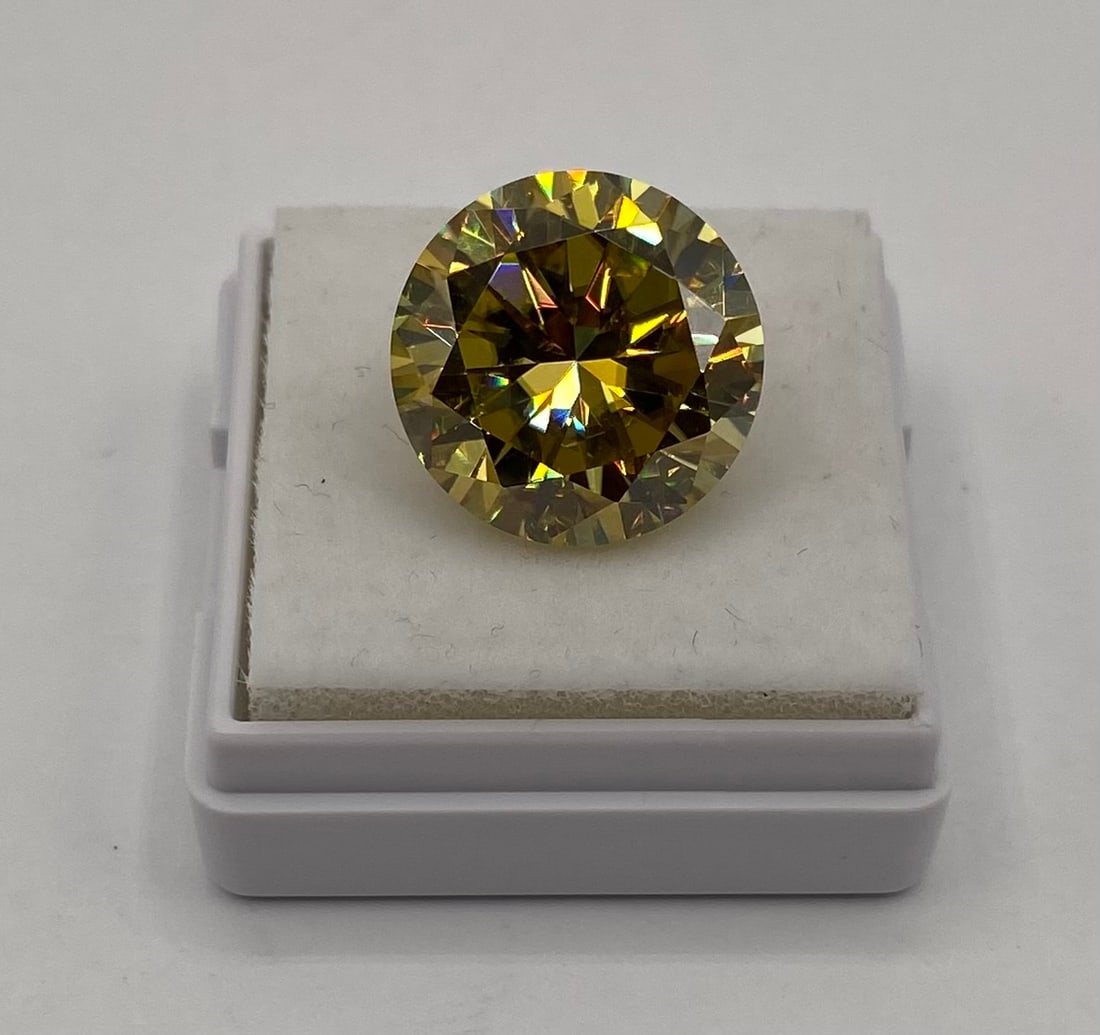 10.00 Ctw Round Brilliant Cut Fancy Vivid Yellow Moissanite - GRA Certified: 10.00 Ctw Round Brilliant Cut Fancy Vivid Yellow Moissanite - GRA Certified