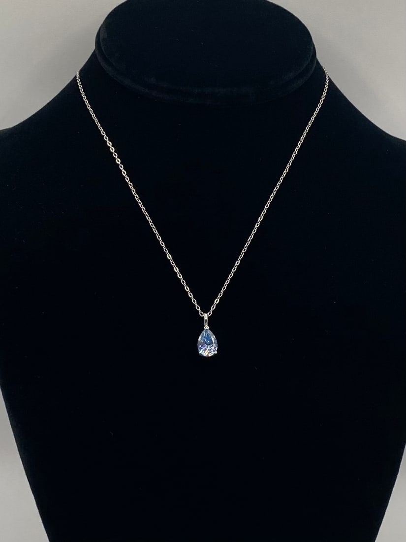 Blue Pear Shape VVS Necklace - 2