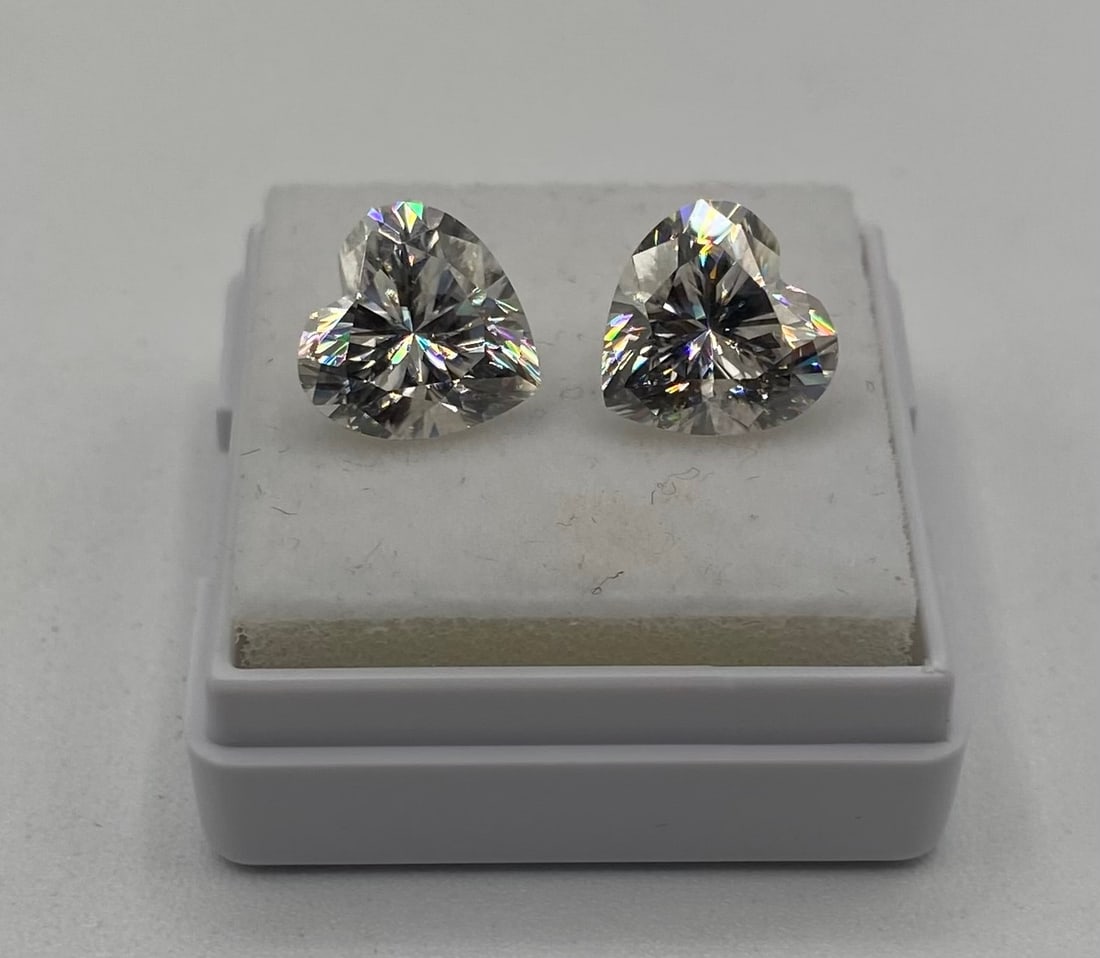 Heart Cut Moissanite Pair: Heart Cut Moissanite Pair of 3 Carats with GRA Certificate. Moissanites passes for diamond using diamond tester